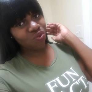 Meet your Posher, Davetta